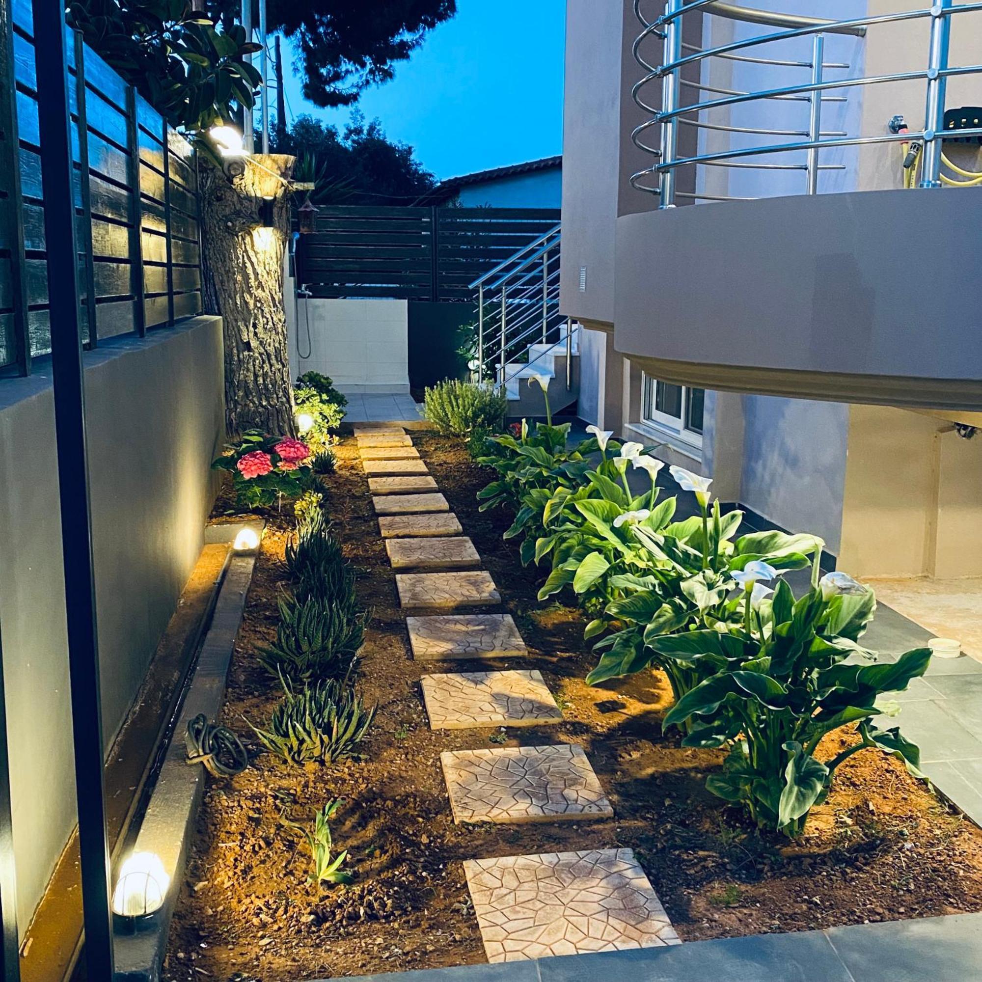 Keskos Luxury Villa อาร์เตมีดา ภายนอก รูปภาพ