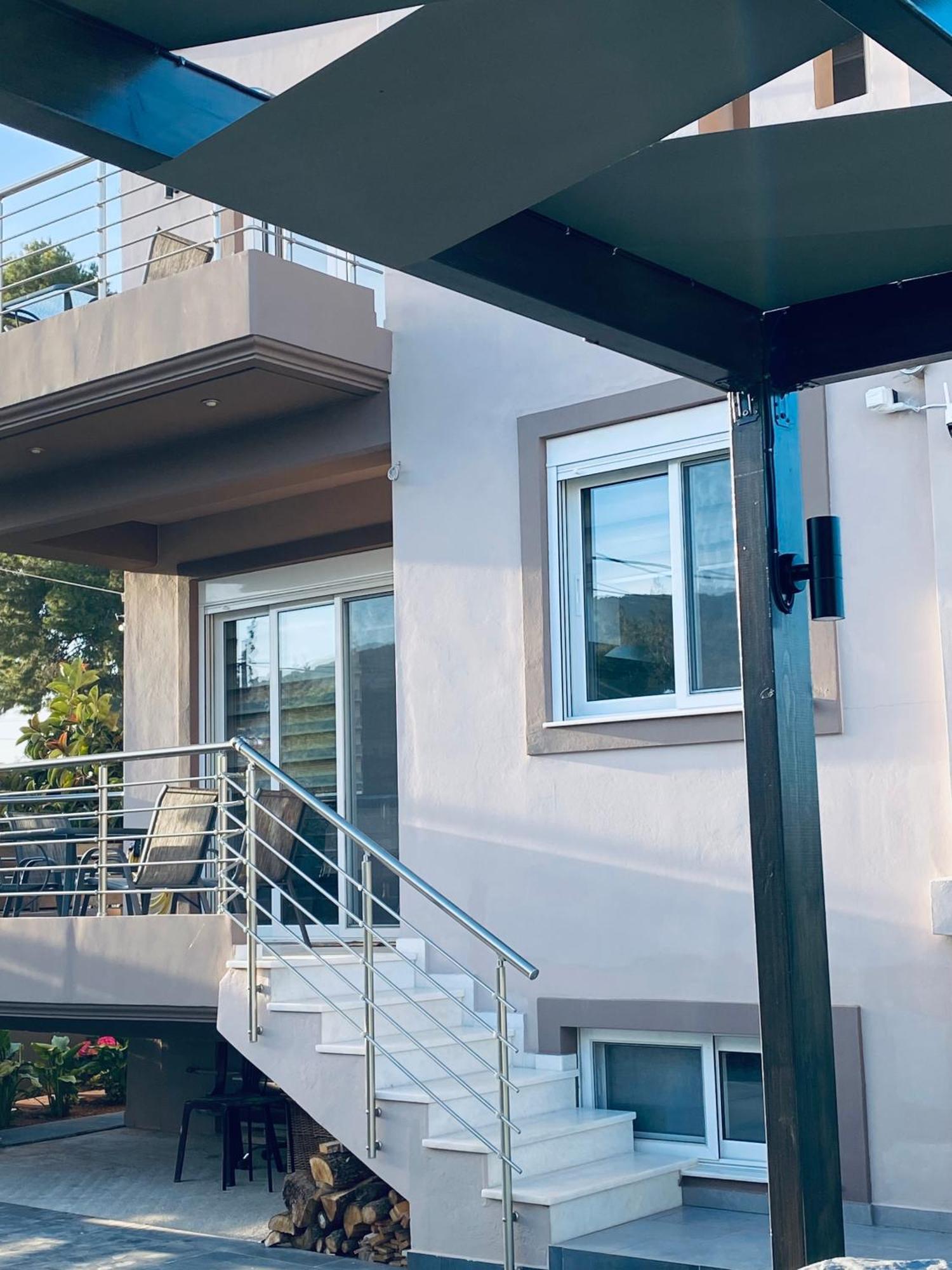 Keskos Luxury Villa อาร์เตมีดา ภายนอก รูปภาพ