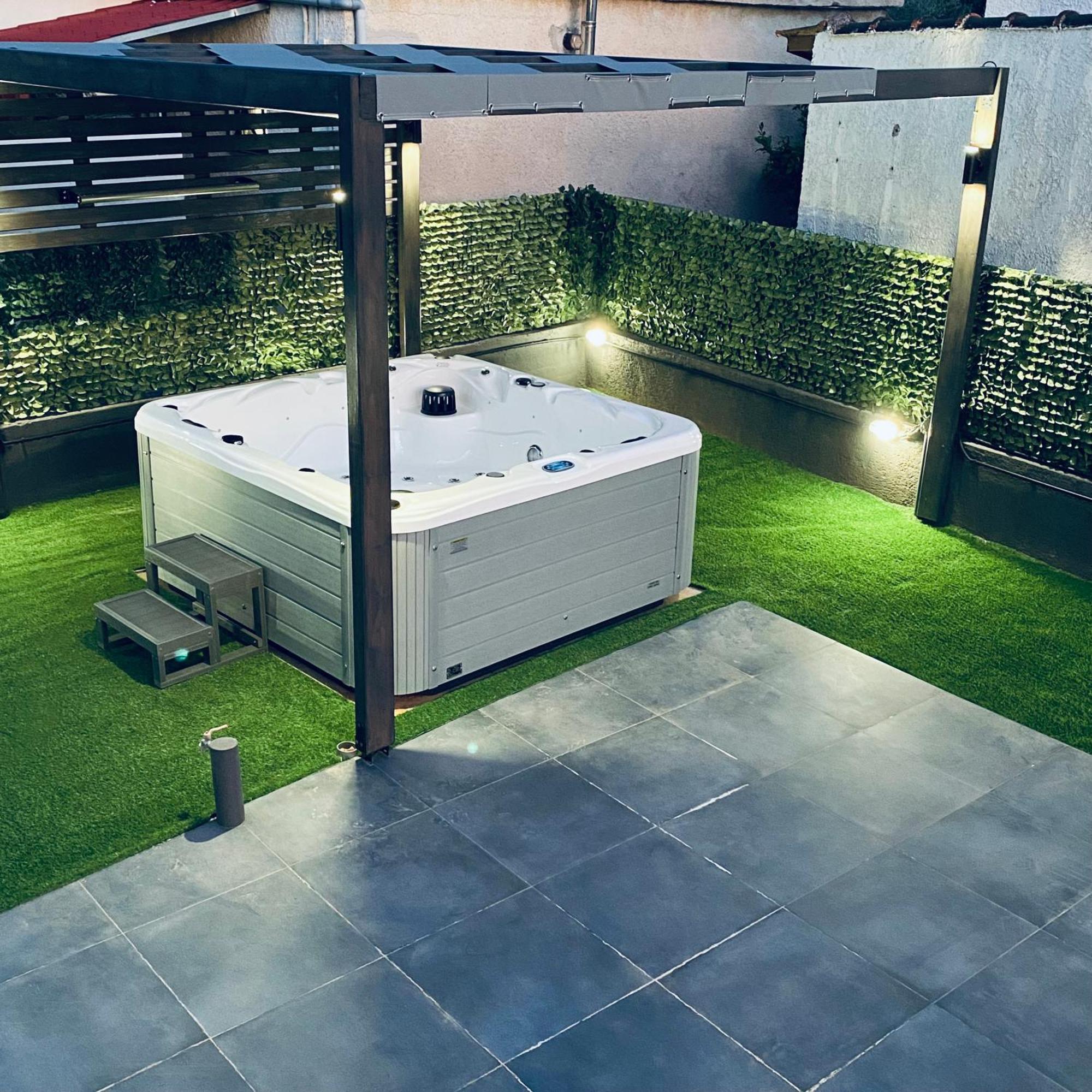 Keskos Luxury Villa อาร์เตมีดา ภายนอก รูปภาพ