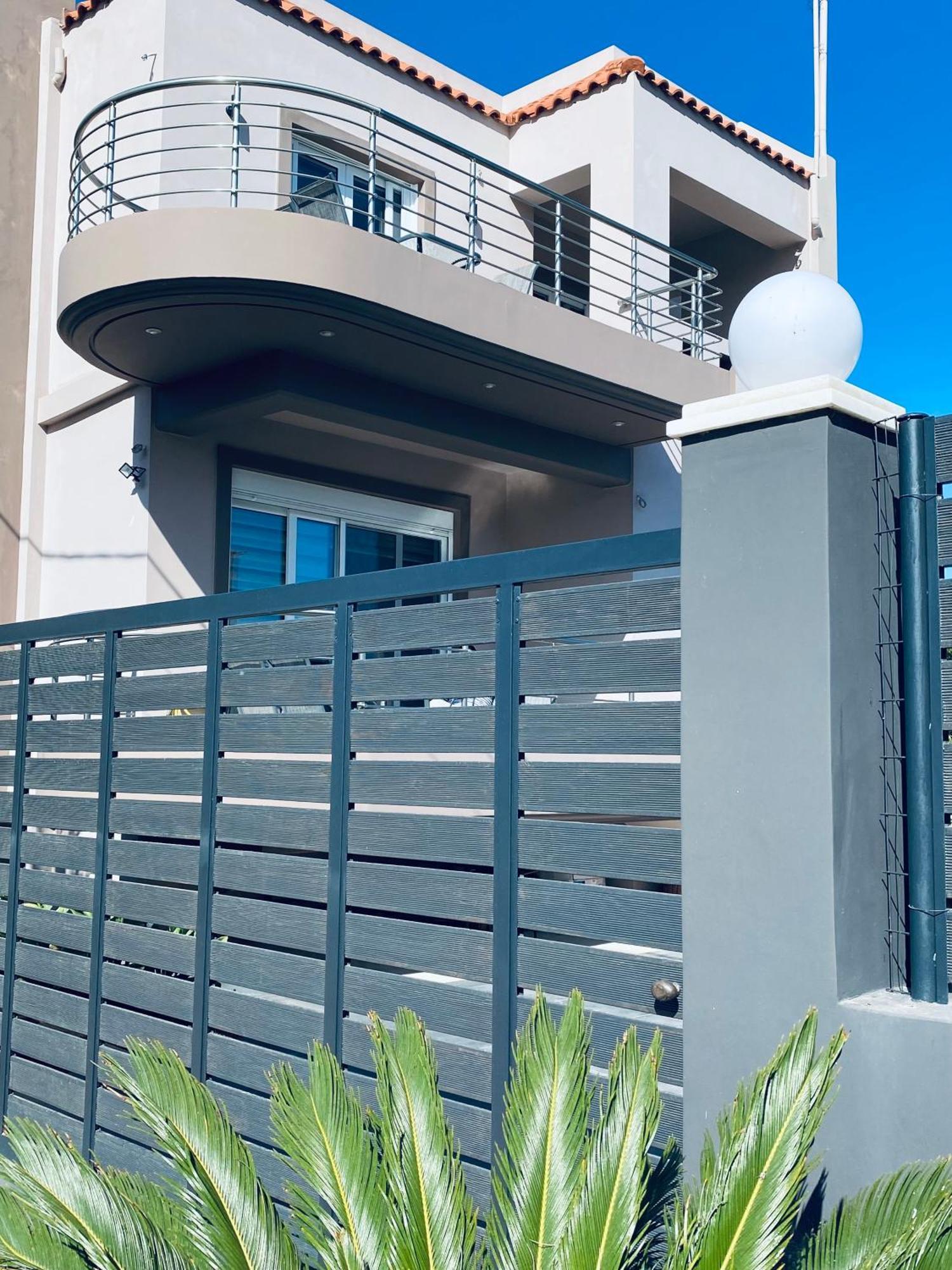Keskos Luxury Villa อาร์เตมีดา ภายนอก รูปภาพ