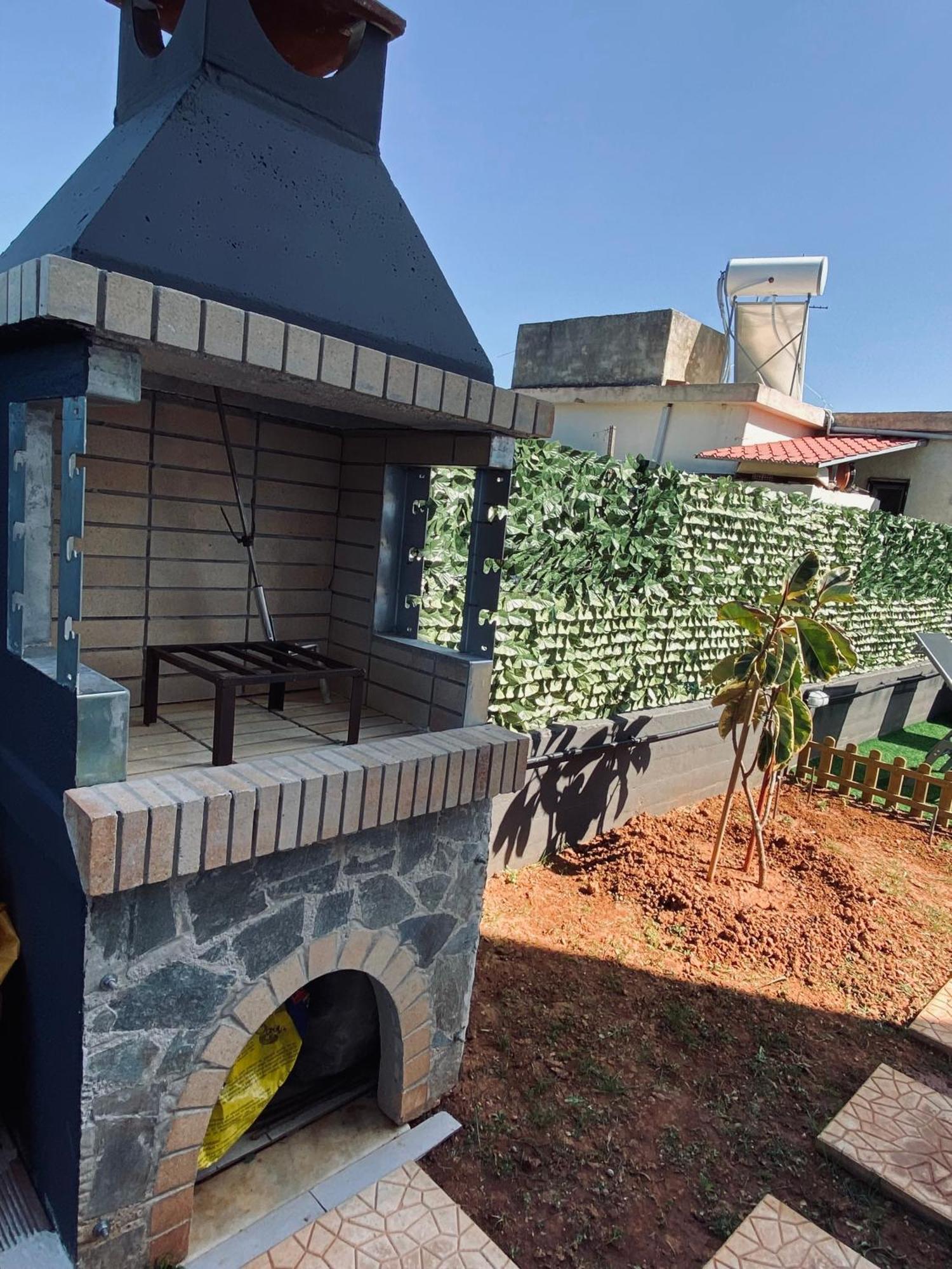 Keskos Luxury Villa อาร์เตมีดา ภายนอก รูปภาพ